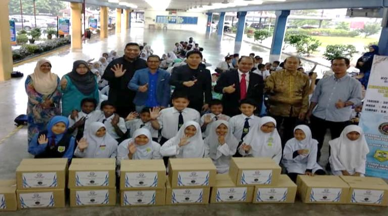 Pendidikan & Kerjaya Madani